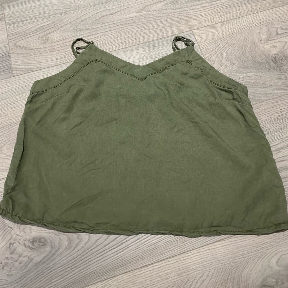 DD77 Apparel Top -large